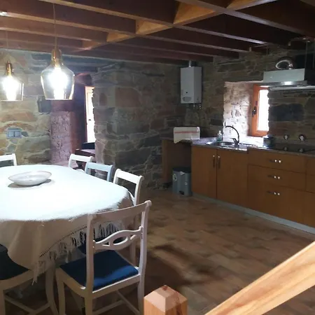 Casas Da Cabrieira * Proenca-a-Nova