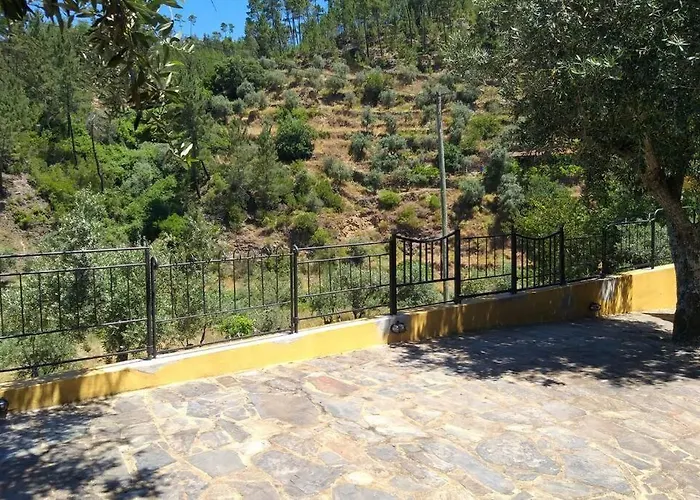 Casas Da Cabrieira * Proença-a-Nova